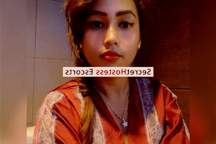Escorts Lamadong, Indonesia — Local Companions