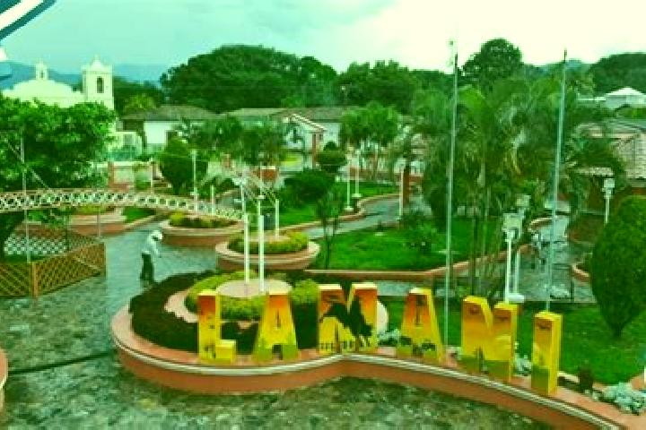 Escorts Lamani, Honduras — Local Companions