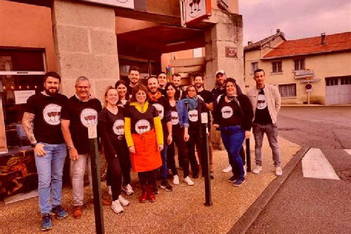 Escorts Larajasse, France — Local Companions