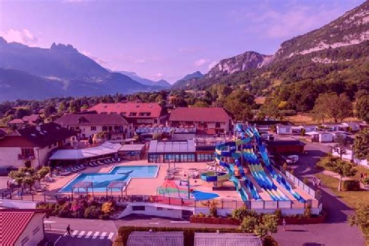 Escorts Lathuile, France — Local Companions