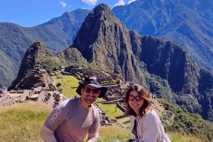 Escorts Layo, Peru — Local Companions