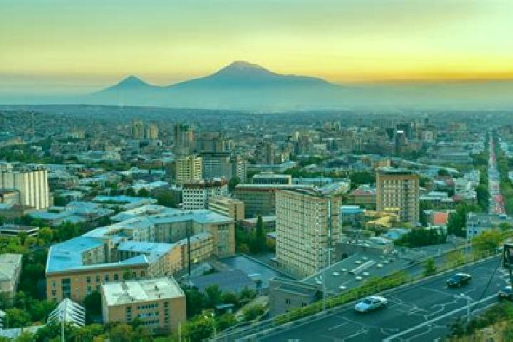 Escorts Lchavan, Armenia — Local Companions