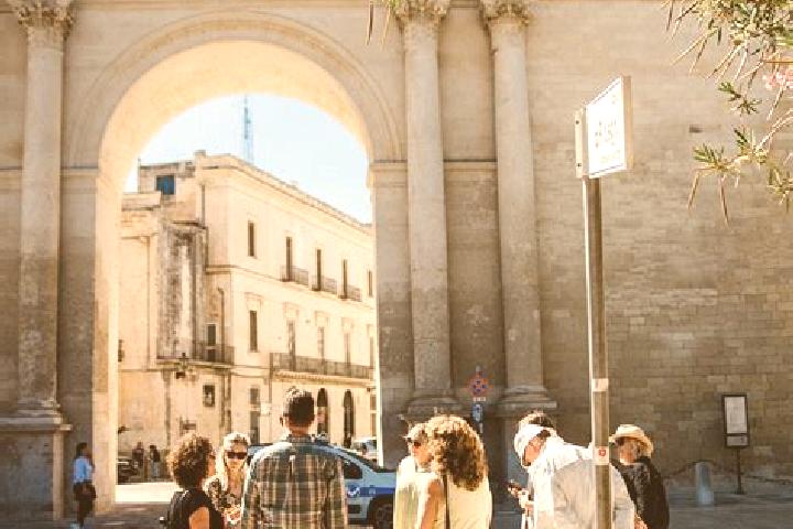 Escorts Lecce, Italy — Local Companions