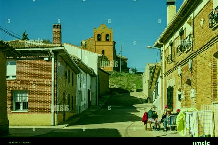 Escorts Ledigos, Spain — Local Companions