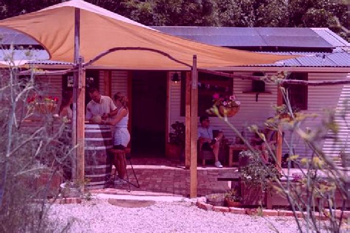 Escorts Lenswood, Australia — Local Companions