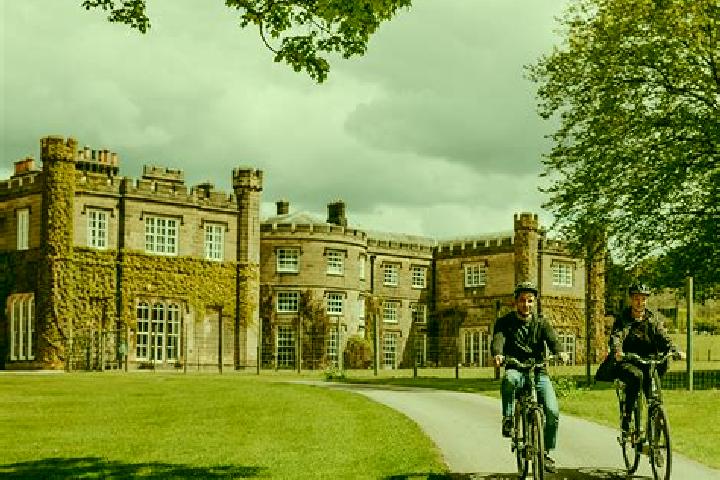 Escorts Leyburn, United Kingdom — Local Companions