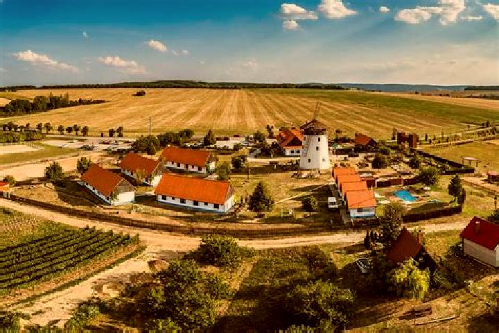 Escorts Lhota u Vsetina, Czech Republic — Local Companions