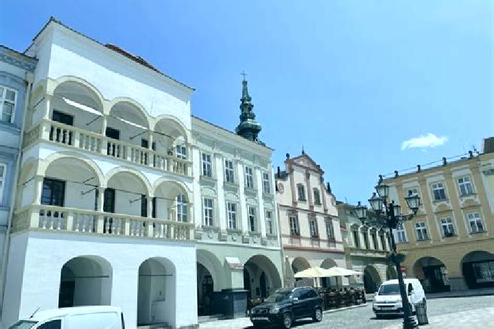 Escorts Libhost, Czech Republic — Local Companions