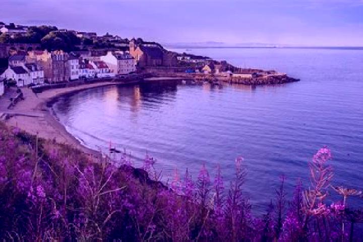 Escorts Limekilns, United Kingdom — Local Companions