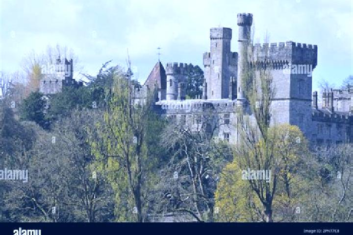 Escorts Lismore, Ireland — Local Companions