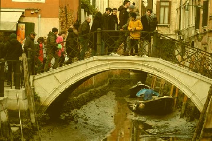 Escorts Lissone, Italy — Local Companions