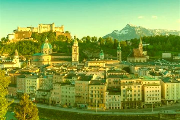 Escorts Litschau, Austria — Local Companions