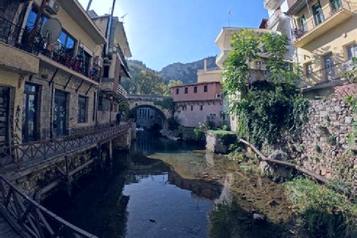 Escorts Livadia, Greece — Local Companions