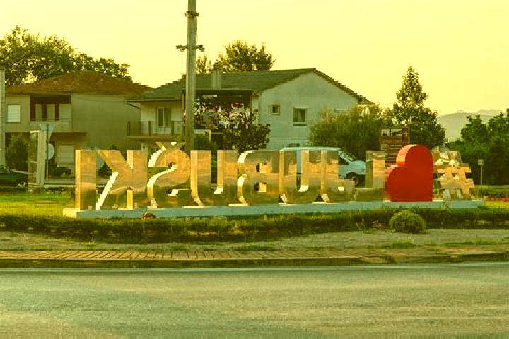 Escorts Ljubuski, Bosnia and Herzegovina — Local Companions