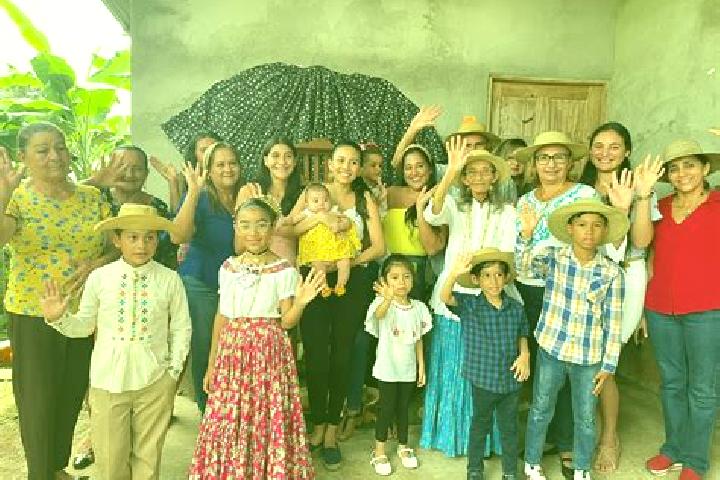 Escorts Llano Junco, Panama — Local Companions