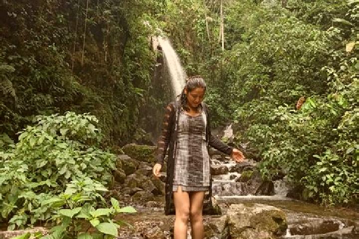 Escorts Llochegua, Peru — Local Companions