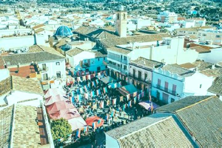 Escorts Llombai, Spain — Local Companions