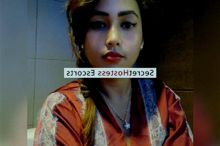 Escorts Longkali, Indonesia — Local Companions