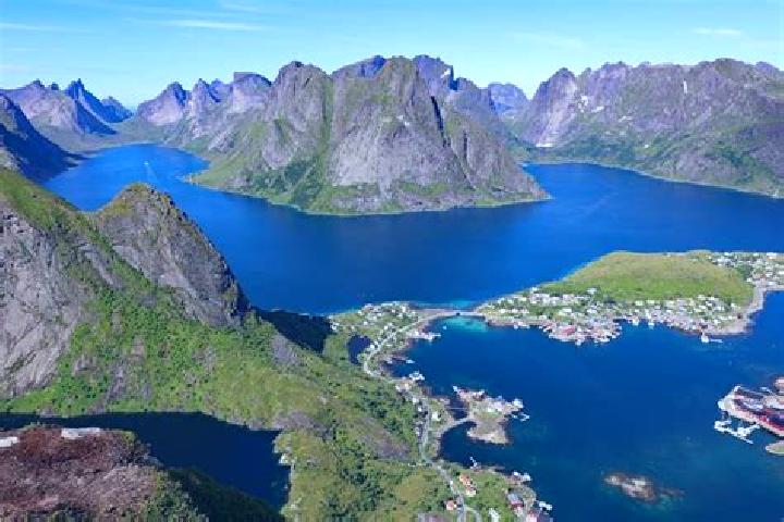Escorts Loten, Norway — Local Companions