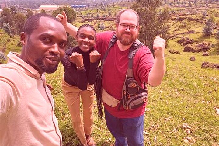 Escorts Lubao, DR Congo — Local Companions