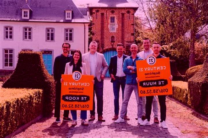 Escorts Lubbeek, Belgium — Local Companions