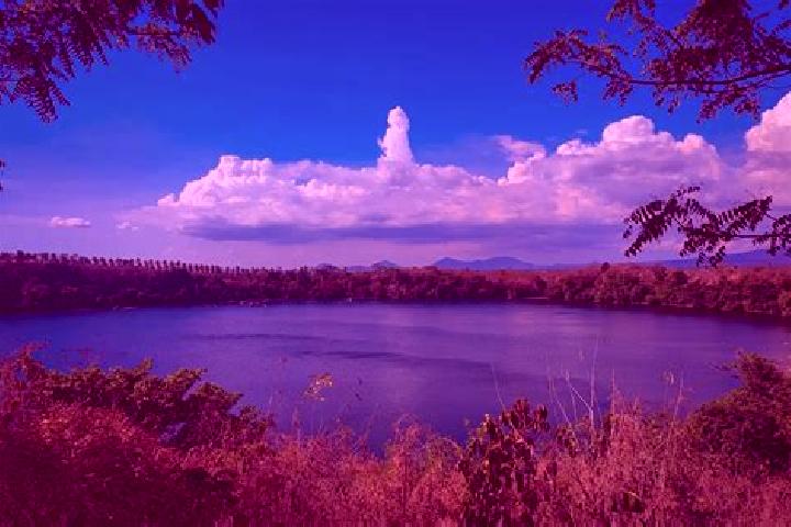 Escorts Lumbang, Philippines — Local Companions