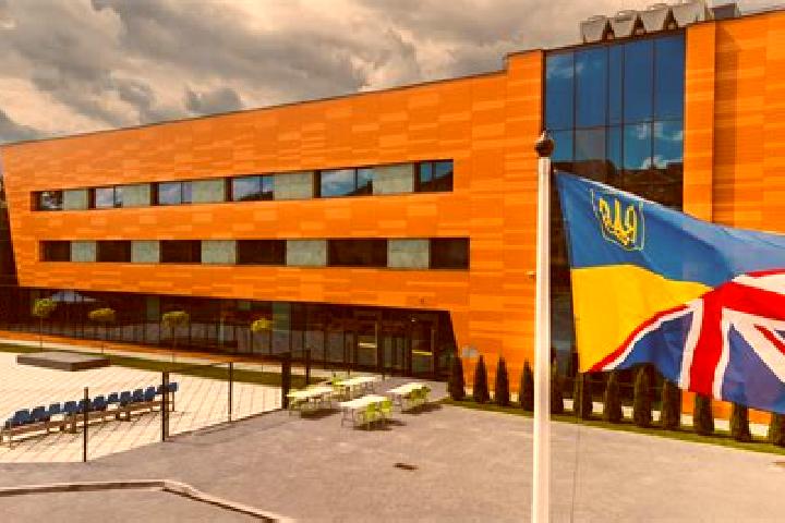 Escorts Lusina, Poland — Local Companions