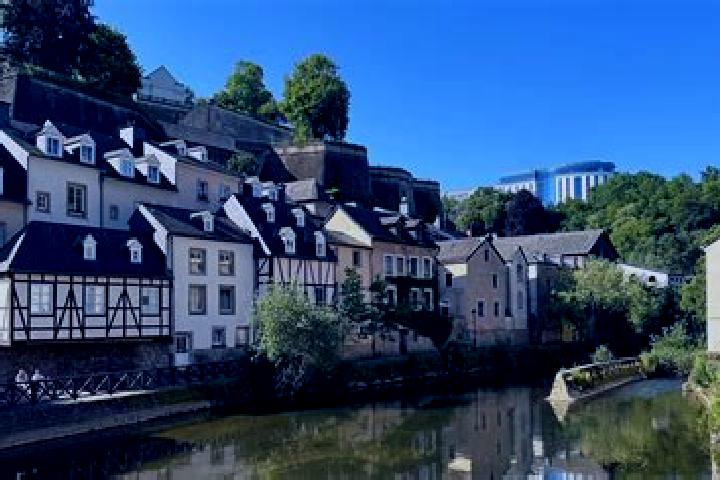 Escorts Luxembourg, Luxembourg — Local Companions