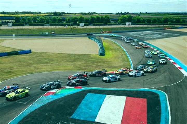 Escorts Magny-Cours, France — Local Companions