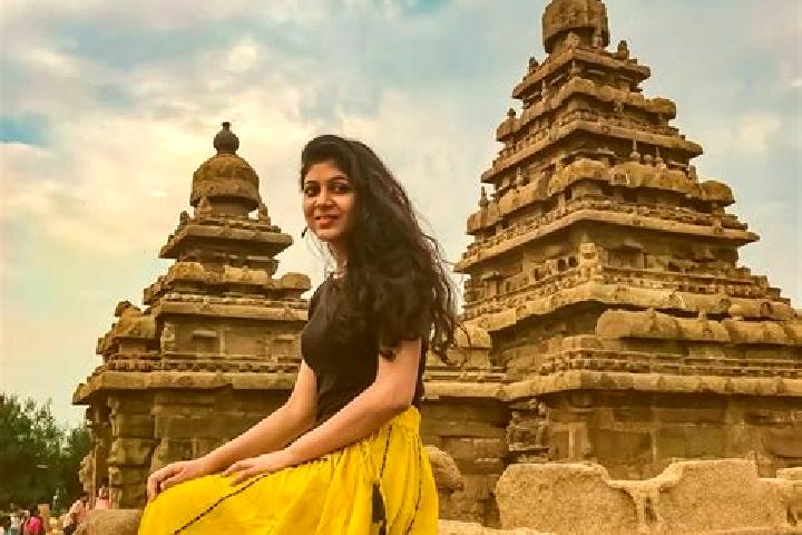 Escorts Mahabalipuram, India — Local Companions
