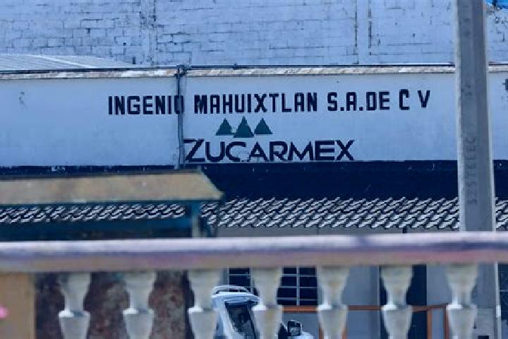 Escorts Mahuixtlan, Mexico — Local Companions