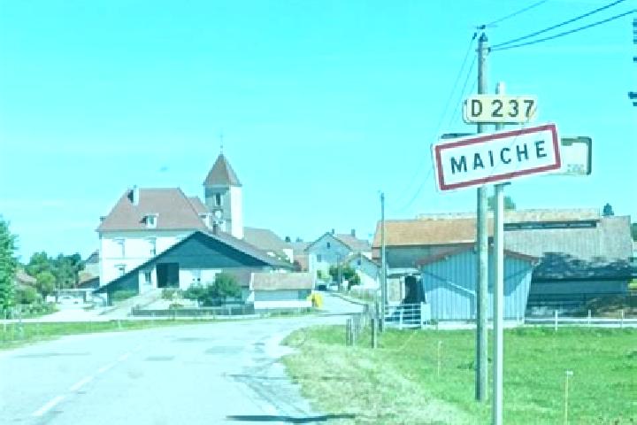 Escorts Maiche, France — Local Companions