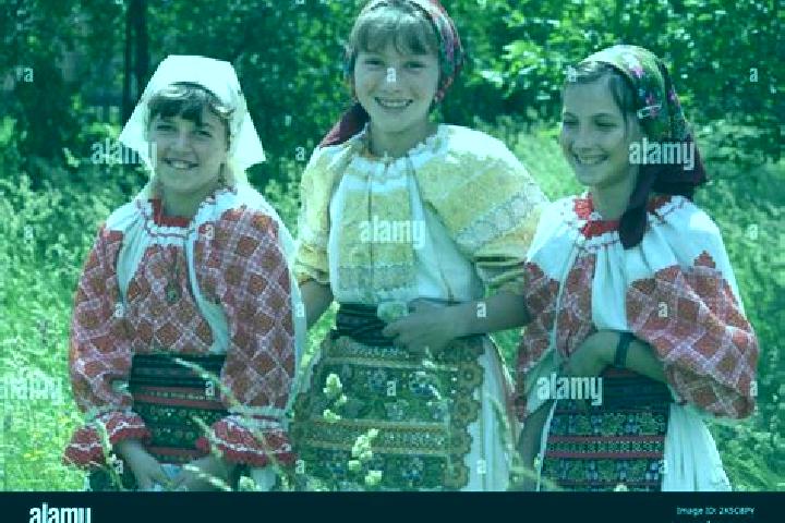 Escorts Maieru, Romania — Local Companions