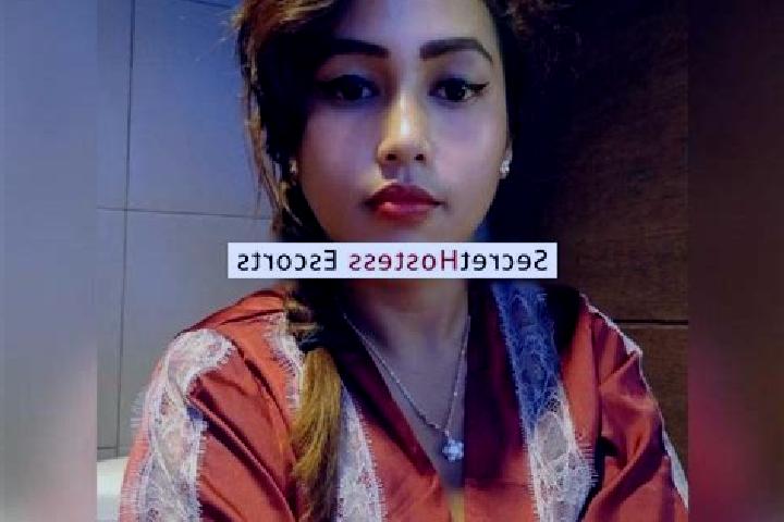 Escorts Malimaneek, Indonesia — Local Companions