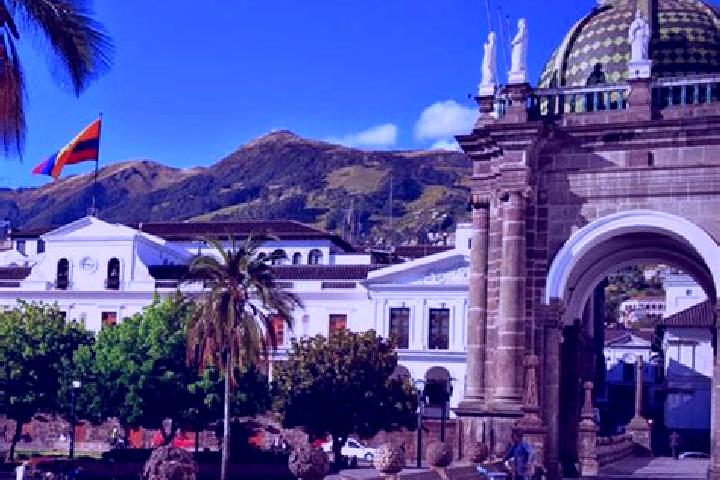 Escorts Malvas, Ecuador — Local Companions