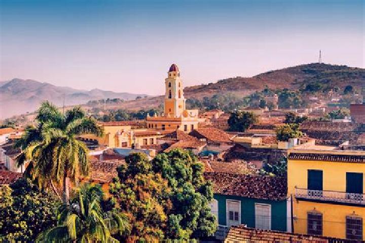 Escorts Manalich, Cuba — Local Companions
