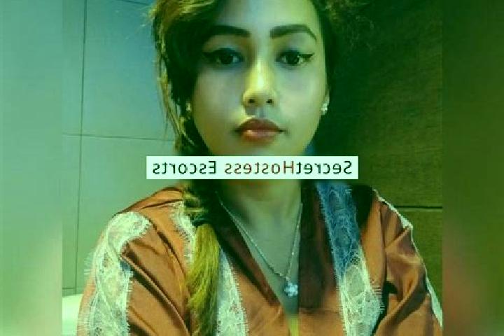 Escorts Mangulewa, Indonesia — Local Companions