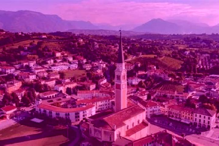 Escorts Maragnole, Italy — Local Companions