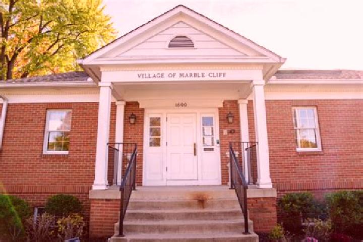 Escorts Marble Cliff, United States — Local Companions