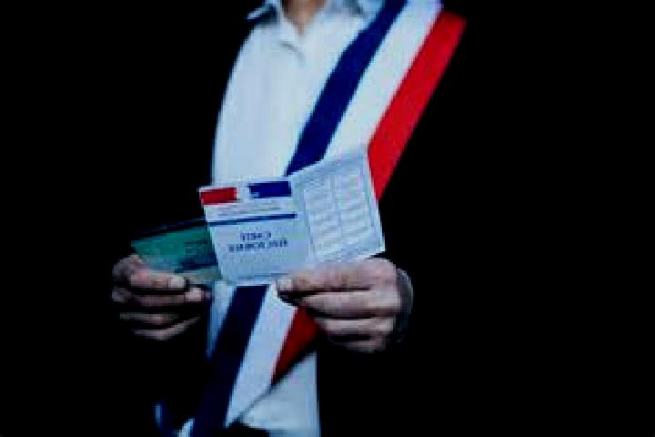 Escorts Mardie, France — Local Companions