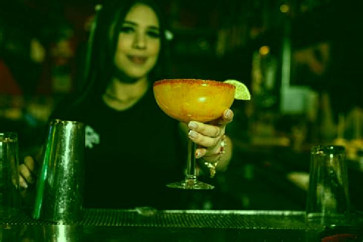 Escorts Margaritas, Mexico — Local Companions