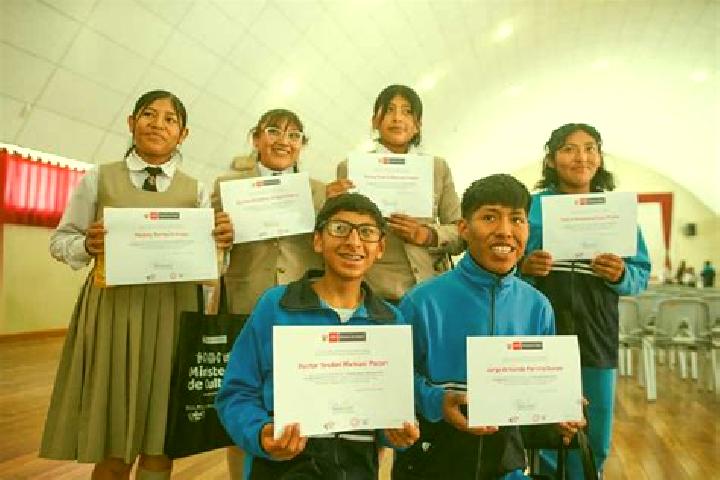 Escorts Mariano Melgar, Peru — Local Companions