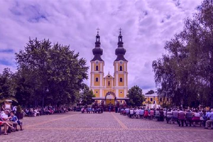 Escorts Mariapocs, Hungary — Local Companions