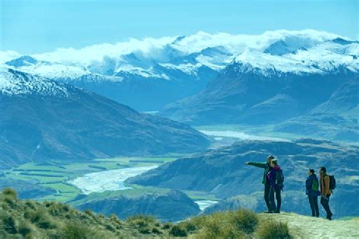 Escorts Maryhill, New Zealand — Local Companions