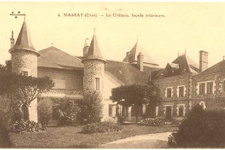 Escorts Massay, France — Local Companions