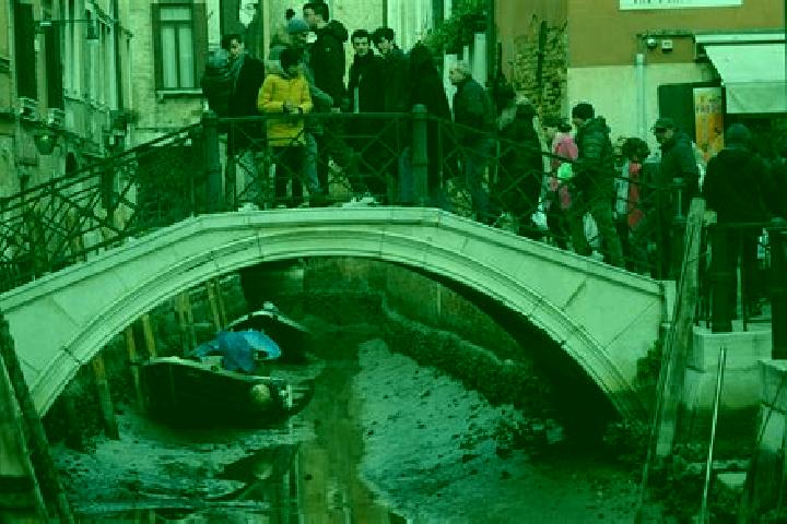 Escorts Matzaccara, Italy — Local Companions