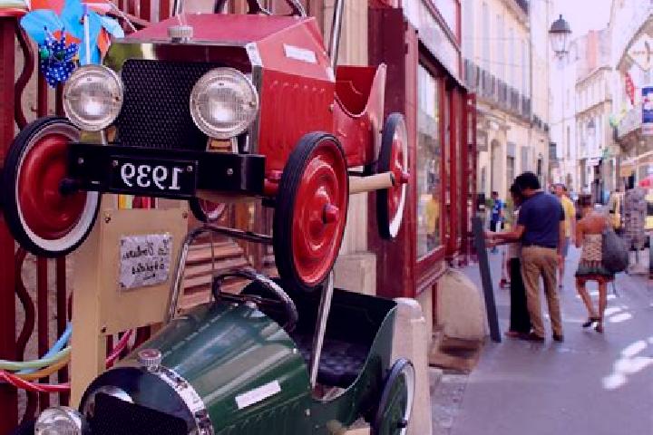 Escorts Mauguio, France — Local Companions