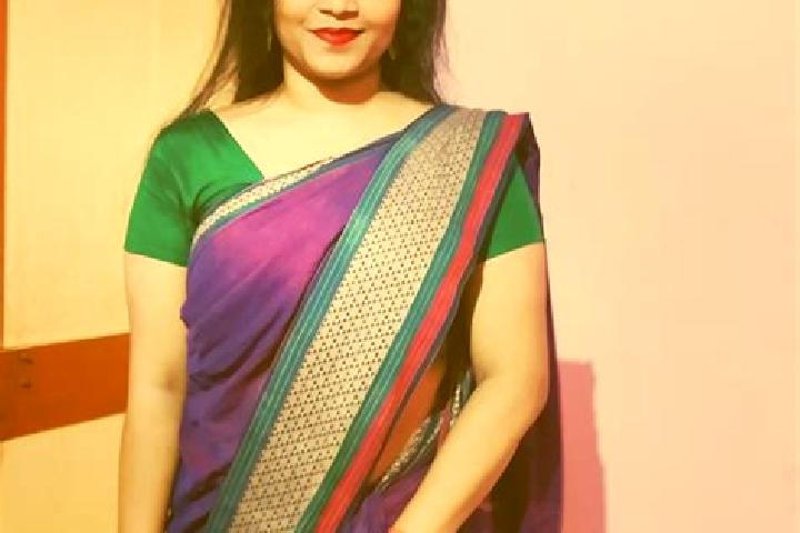 Escorts Mauranwan, India — Local Companions