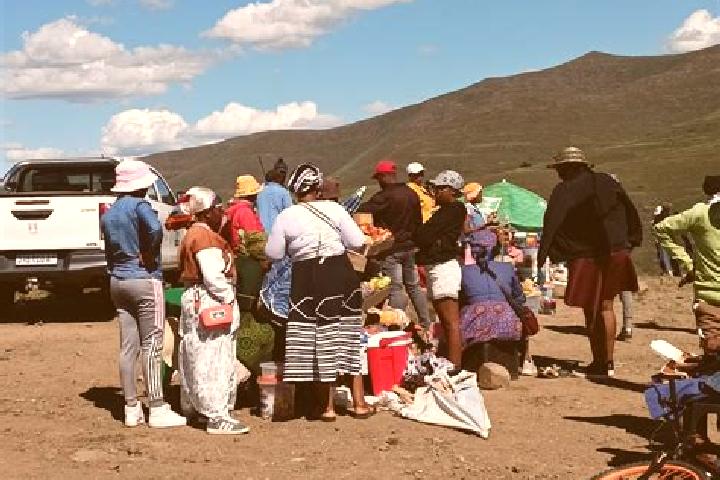 Escorts Mazenod, Lesotho — Local Companions