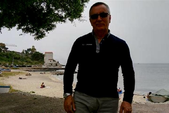 Escorts Mazzarrone, Italy — Local Companions
